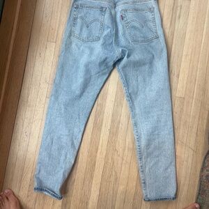 Levi’s Wedgie Straight Jeans 27